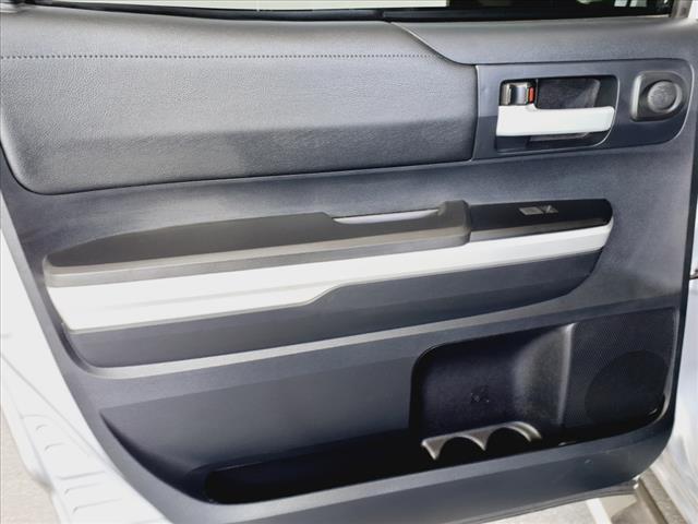 2014 Toyota Tundra SR5