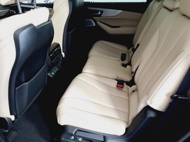 2025 Acura MDX w/Tech