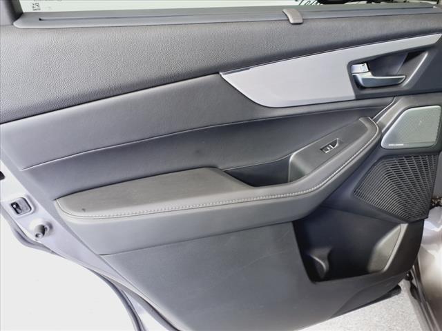 2025 Acura MDX w/Tech