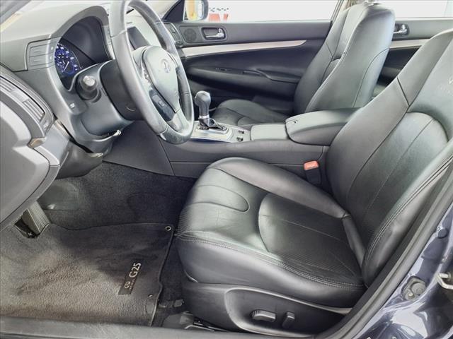 2011 INFINITI G25 Sedan Journey