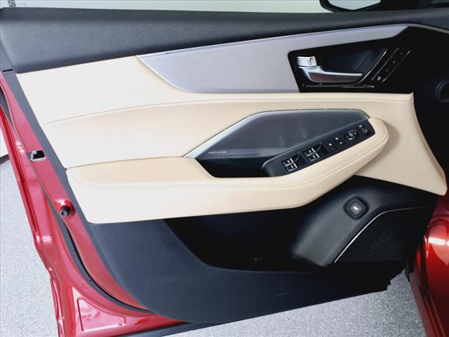 2025 Acura MDX w/Tech