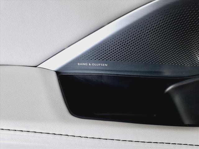 2025 Acura MDX w/Tech