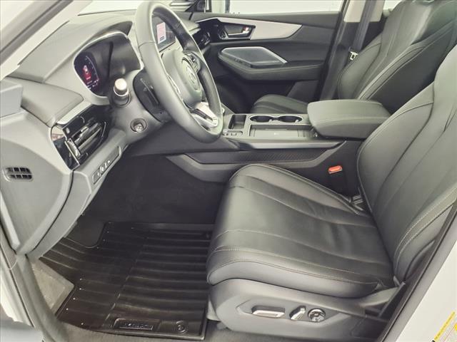 2025 Acura MDX w/Tech