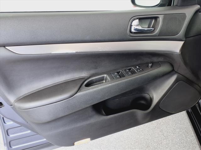 2011 INFINITI G25 Sedan Journey