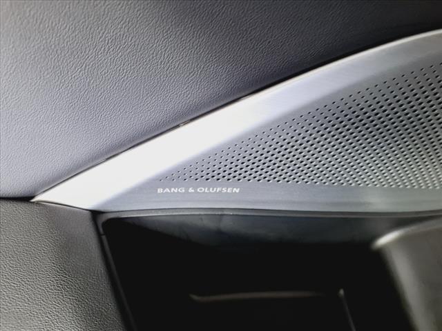 2025 Acura MDX w/Tech