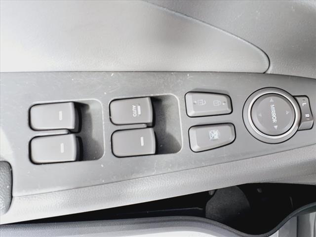 2011 Hyundai SONATA Limited