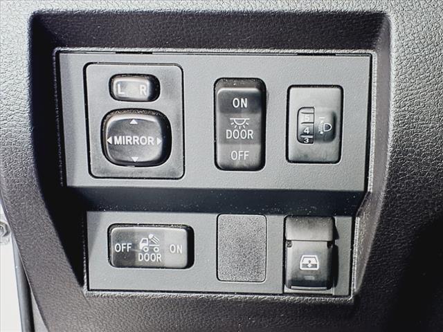 2014 Toyota Tundra SR5