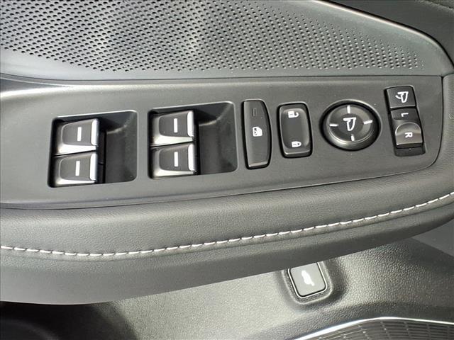 2025 Acura MDX SH-AWD w/Tech