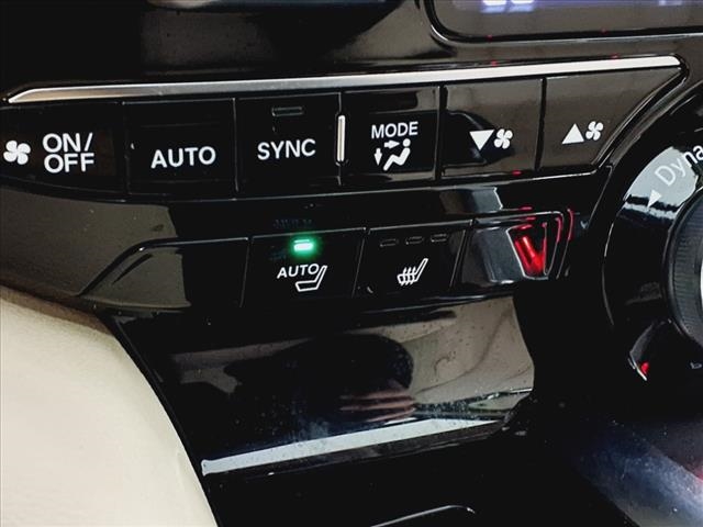 2025 Acura MDX 