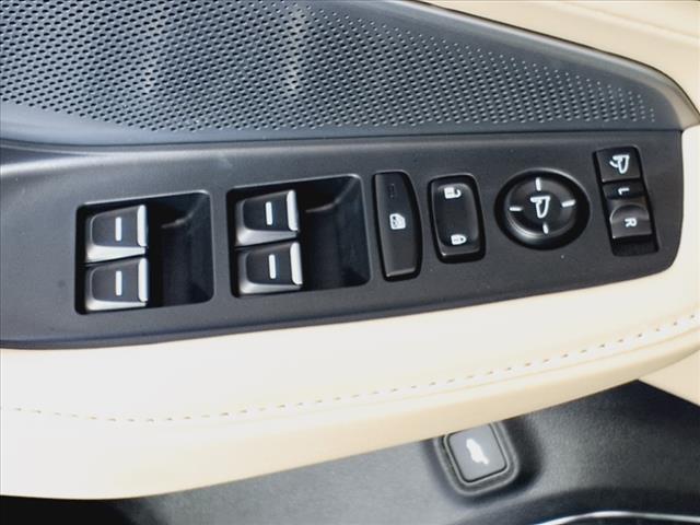 2025 Acura MDX w/Tech