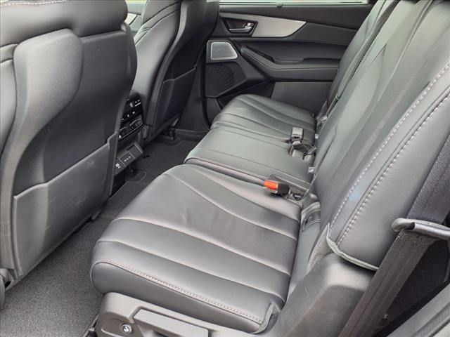 2025 Acura MDX w/Tech
