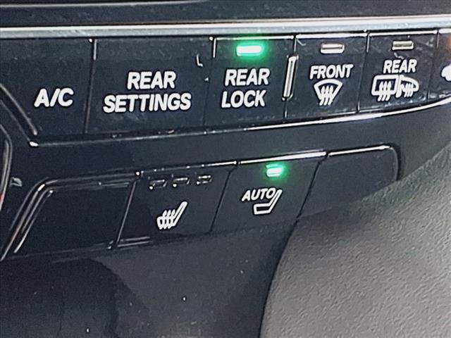 2025 Acura MDX SH-AWD w/Tech