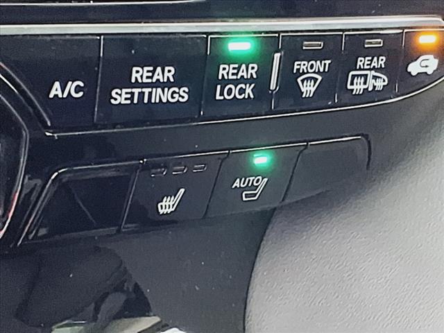 2025 Acura MDX w/Tech
