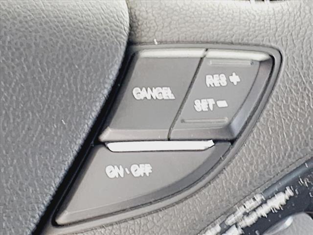 2011 Hyundai SONATA Limited