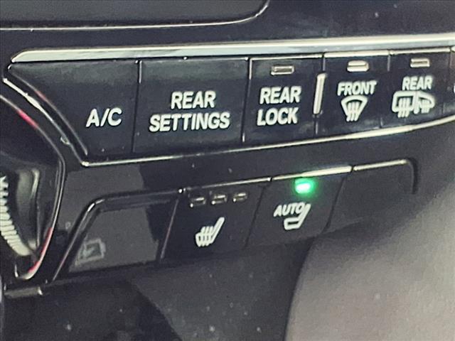 2025 Acura MDX w/Tech