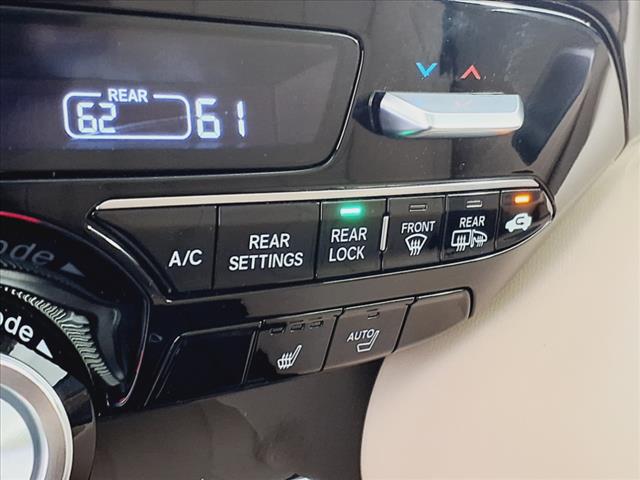 2025 Acura MDX w/Tech
