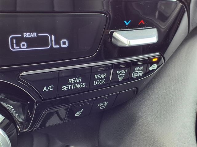 2025 Acura MDX w/Tech