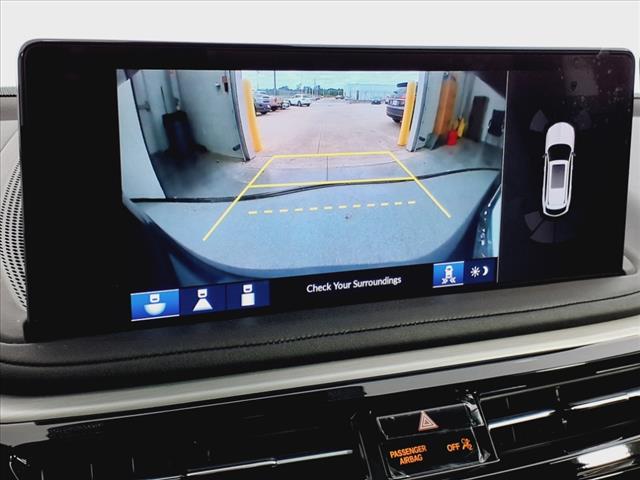 2025 Acura MDX w/Tech