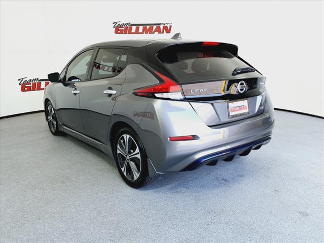 2022 Nissan LEAF SV
