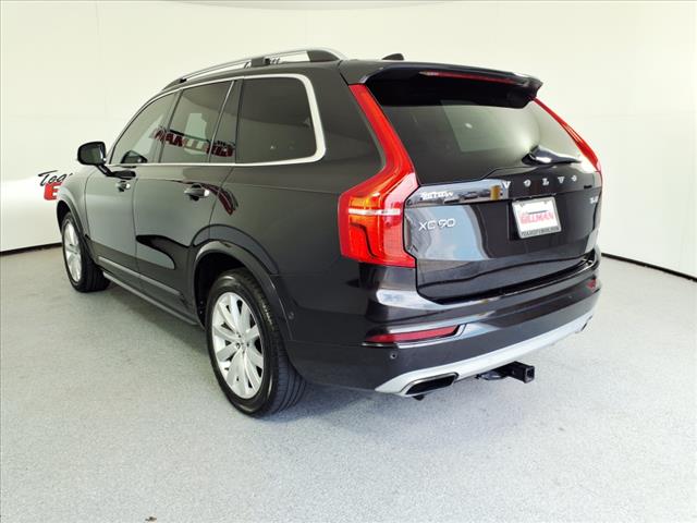 2016 Volvo XC90 T6 Momentum