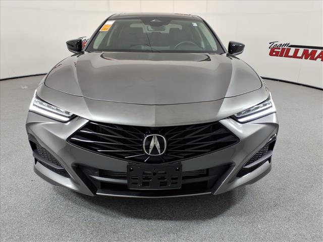 2025 Acura TLX w/Tech