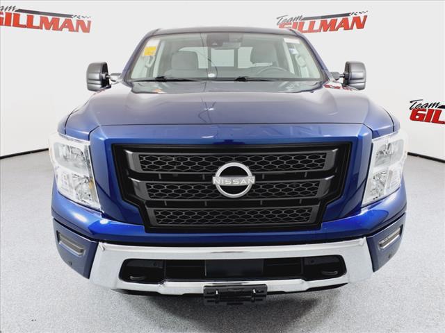 2023 Nissan Titan SV