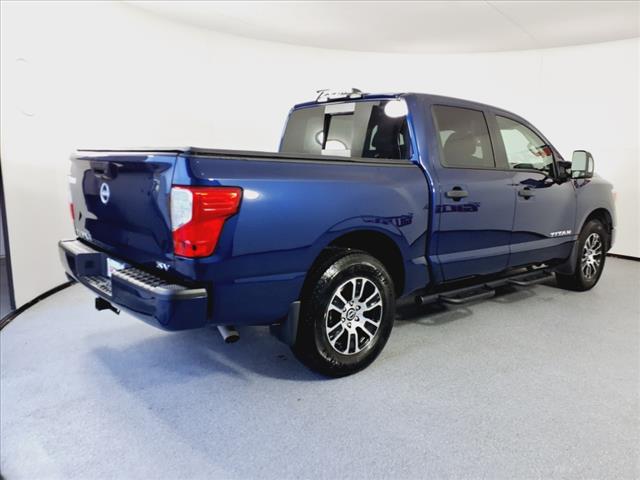 2023 Nissan Titan SV