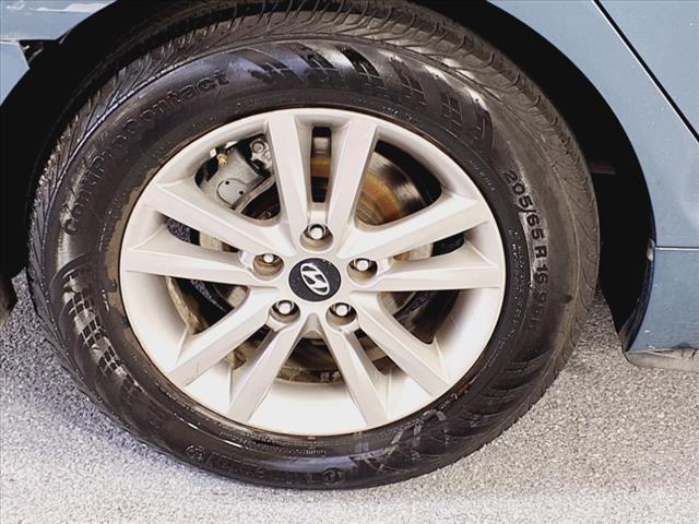 2017 Hyundai SONATA SE
