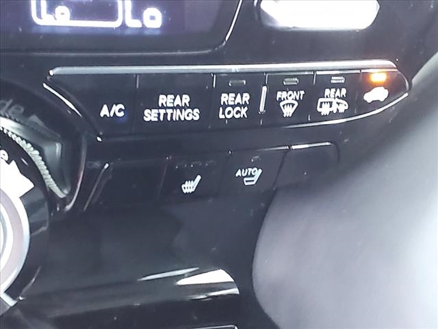2025 Acura MDX w/Tech