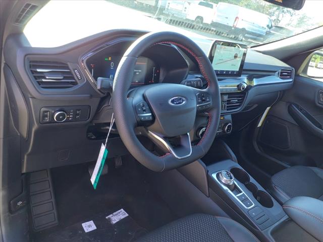 2025 Ford Escape Hybrid ST-Line Select