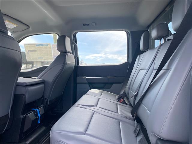 2025 Ford F-550 Chassis Cab 