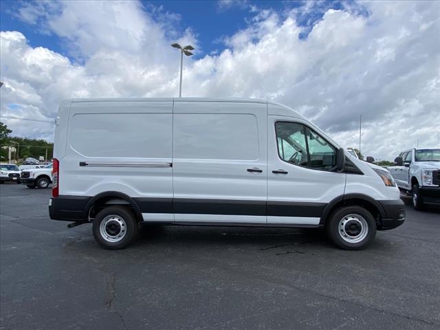 2025 Ford Transit 148 WB Medium Roof Cargo