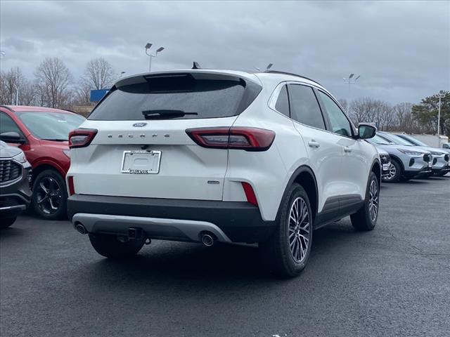 2025 Ford Escape Plug-In Hybrid PHEV
