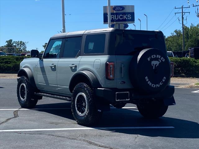 2022 Ford Bronco Base Advanced