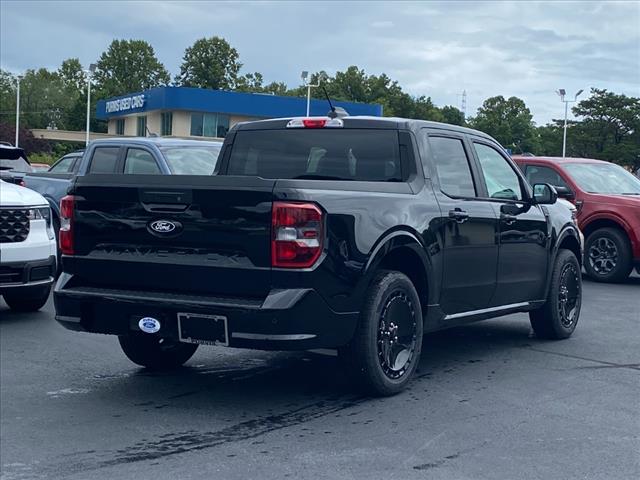 2025 Ford Maverick Lobo Standard