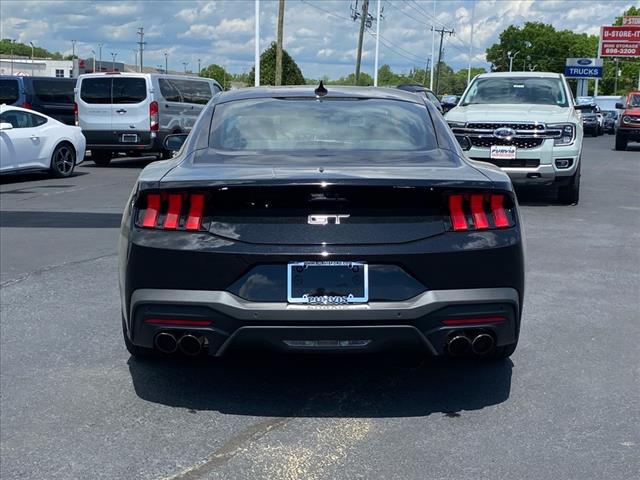 2025 Ford Mustang 