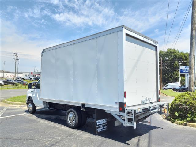2025 Ford E-Series E-450 SD