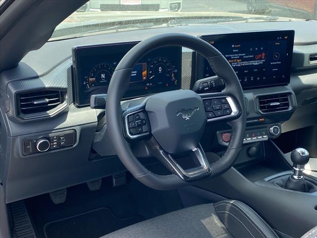 2025 Ford Mustang 
