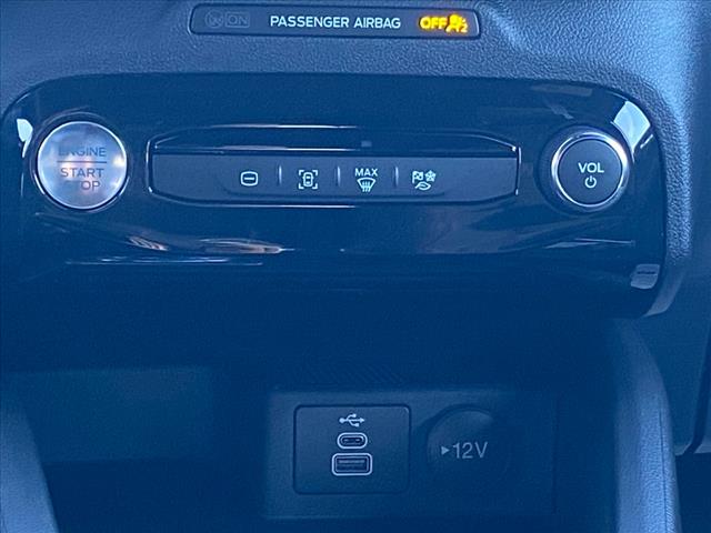 2025 Ford Escape Hybrid ST-Line