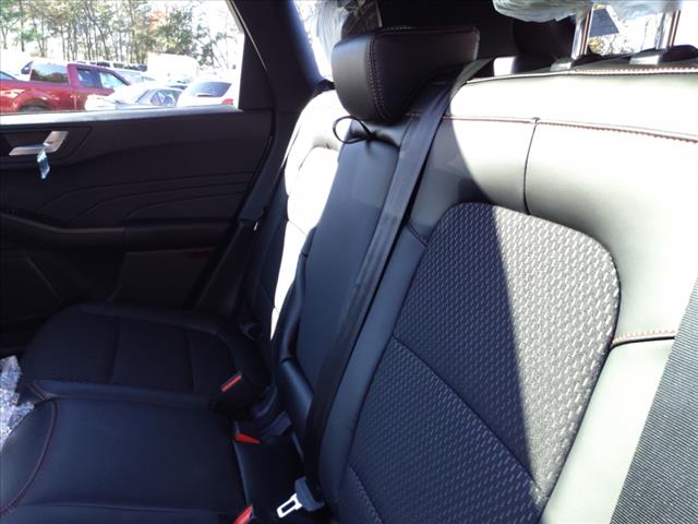 2025 Ford Escape Hybrid ST-Line