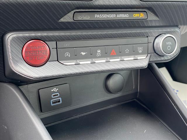 2025 Ford Mustang 