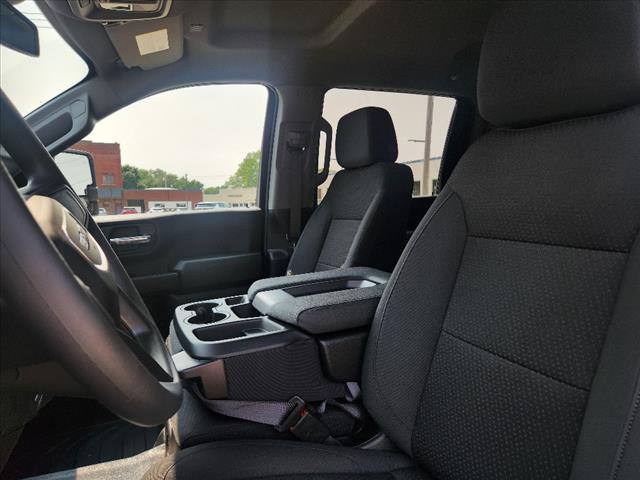 2025 GMC Sierra 2500HD Pro