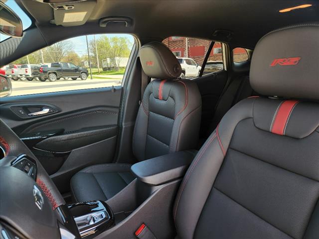 2025 Chevrolet Trax RS