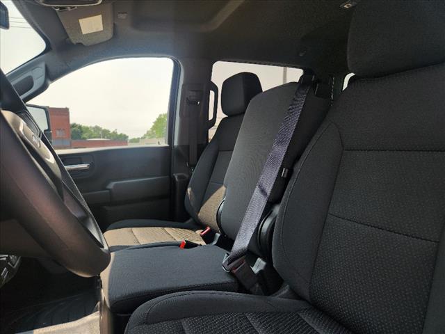 2025 GMC Sierra 2500HD Pro