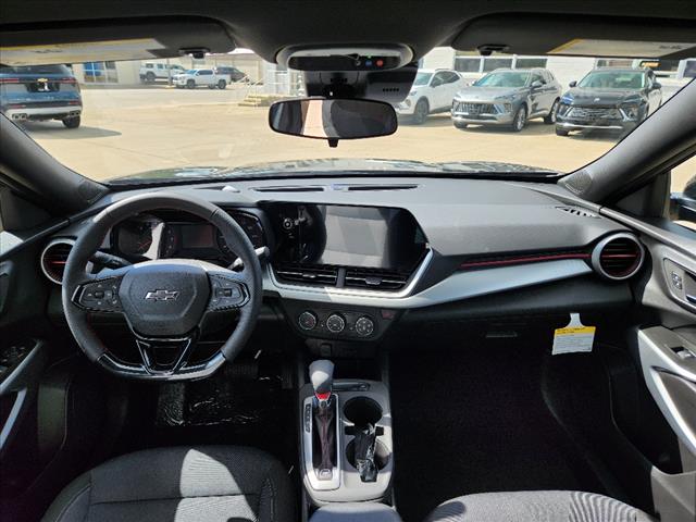2025 Chevrolet Trax RS