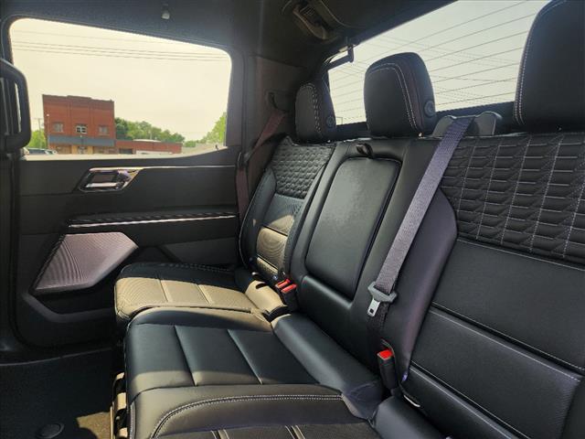 2025 GMC Sierra EV Denali