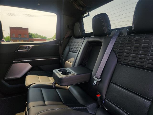 2025 GMC Sierra EV Denali