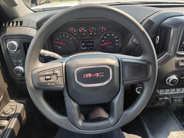 2025 GMC Sierra 2500HD Pro
