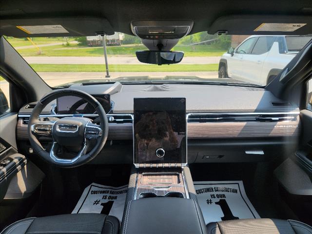 2025 GMC Sierra EV Denali