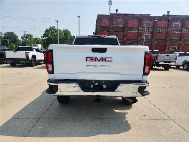 2025 GMC Sierra 2500HD Pro